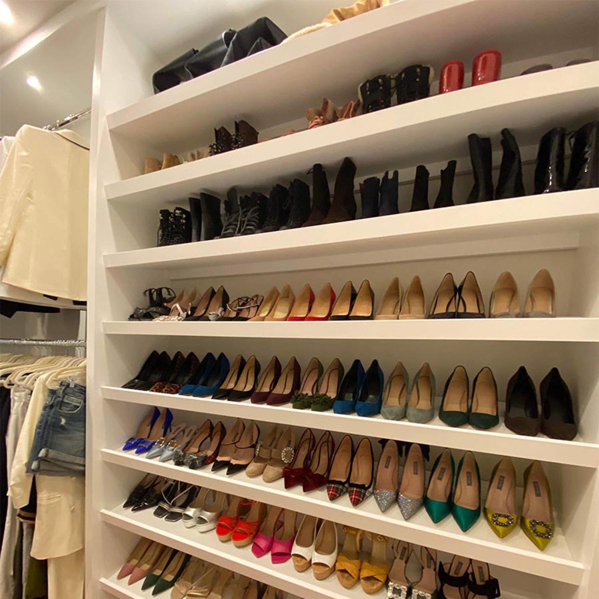 Cream and beige outfit styling